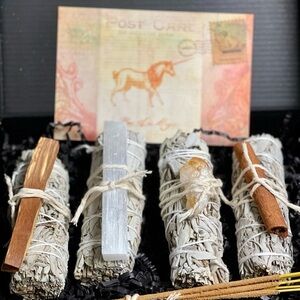 NWT New Beginnings Await: 4-Pack Smudge Stick & Crystal Gift Box